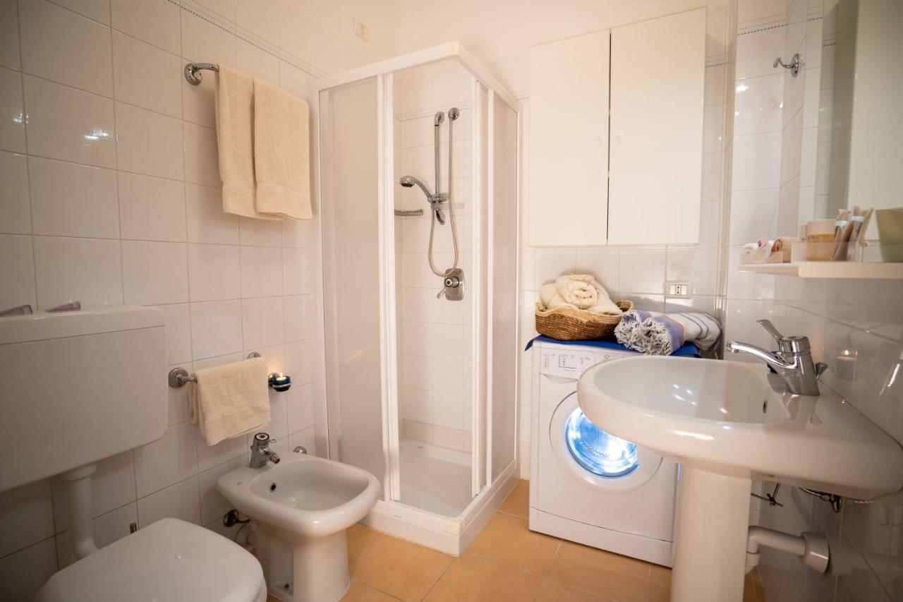Le Vele Beth'S House Apartment Бренцоне сул Гарда Екстериор снимка